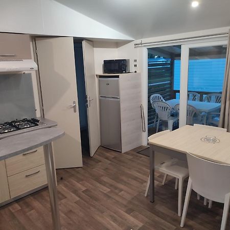 Mobil-Home 6 Personnes Avec Tv Et Clim N' B025 Boofzheim Bagian luar foto